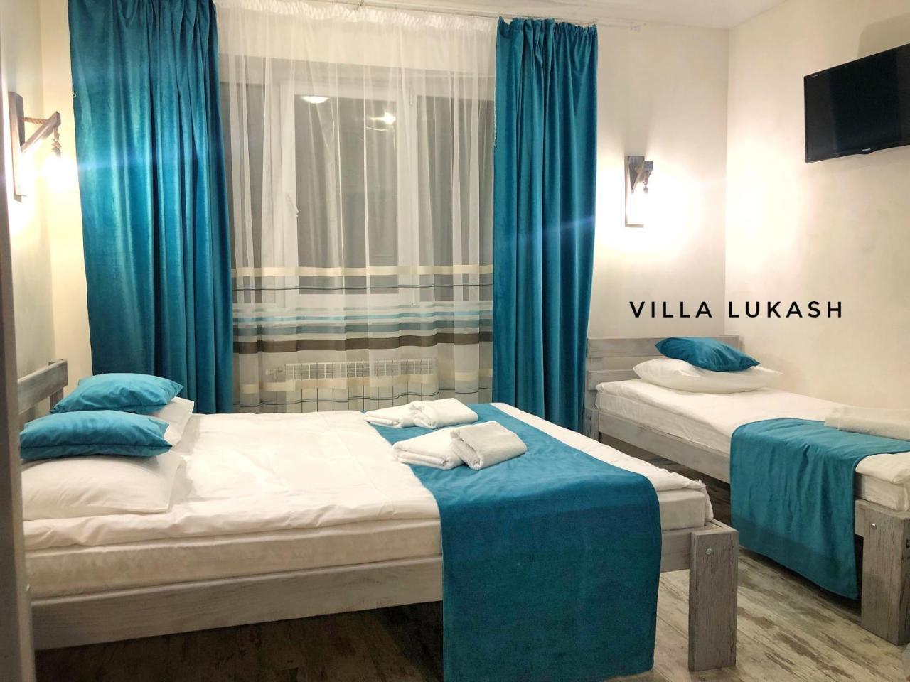 Villa Lukash Yanoshi Exteriér fotografie
